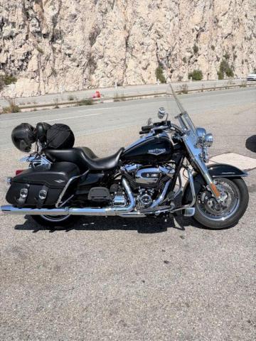 Harley Davidson Road King Classic image 2