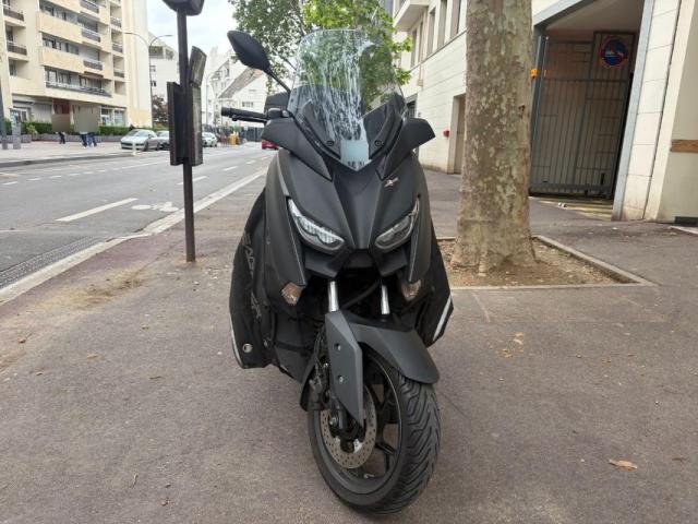 Yamaha X Max image 3