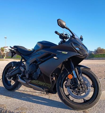 Triumph Daytona 