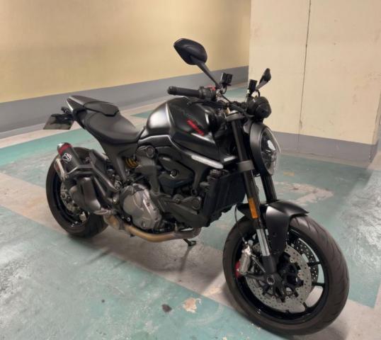 Ducati Monster 