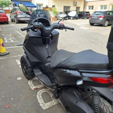 Piaggio Mp3 image 2