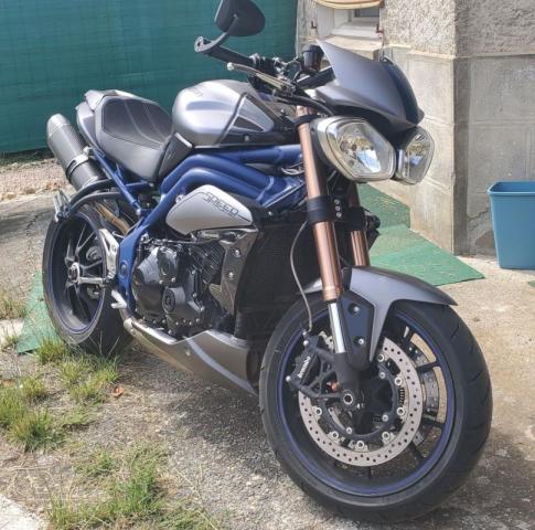 Triumph Speed Triple 