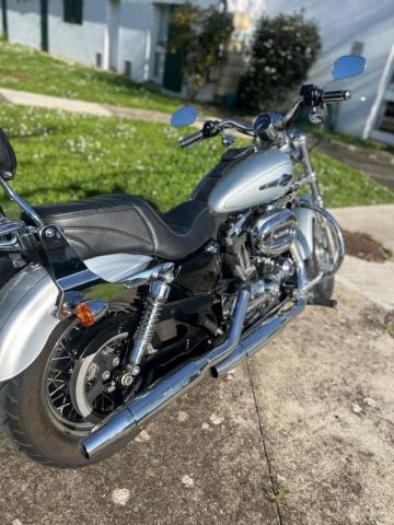 Sportster Custom image 3