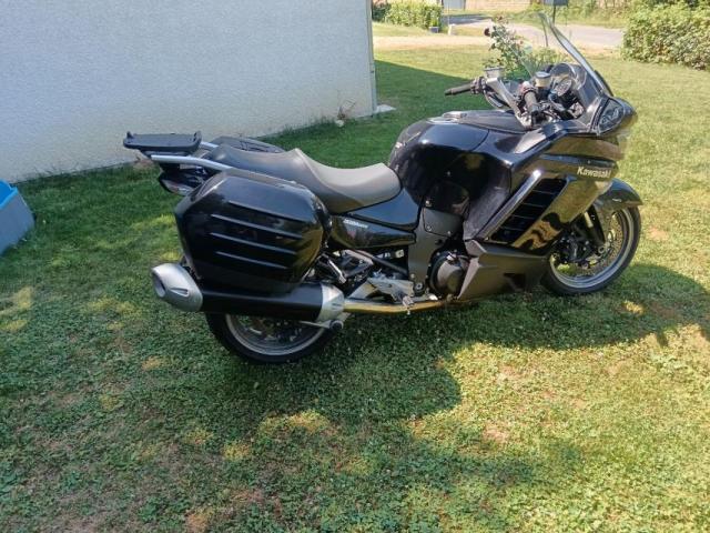 Kawasaki Gtr 