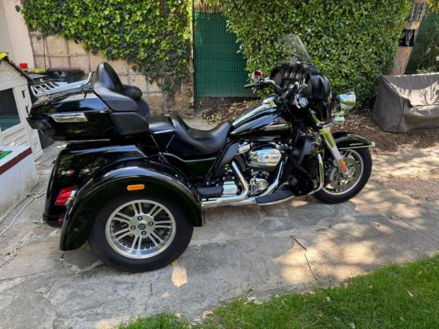 Harley Davidson Triglide Ultra 1745 