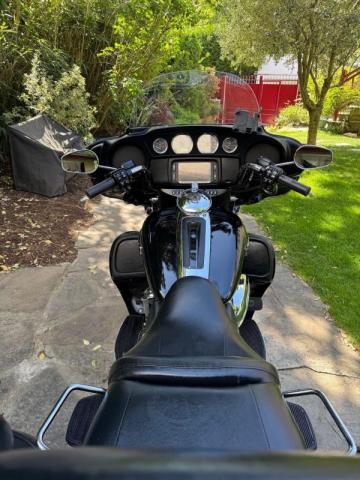 Harley Davidson Triglide Ultra 1745 image 2