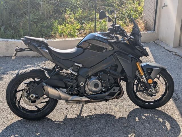 Suzuki Gsx-S 