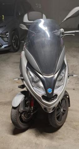 Piaggio Mp3 image 1