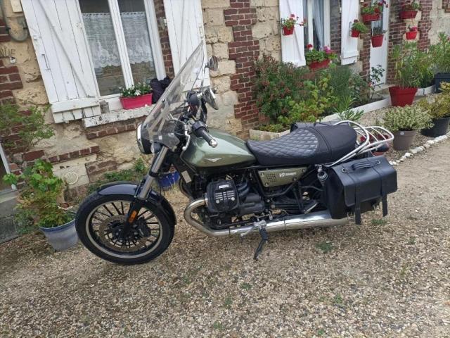Moto Guzzi V9 Roamer image 4