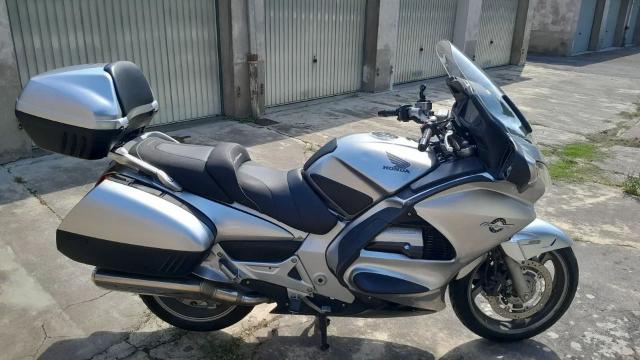 Honda St 