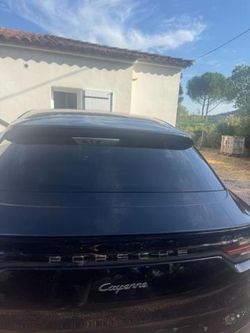 Porsche Cayenne image 3