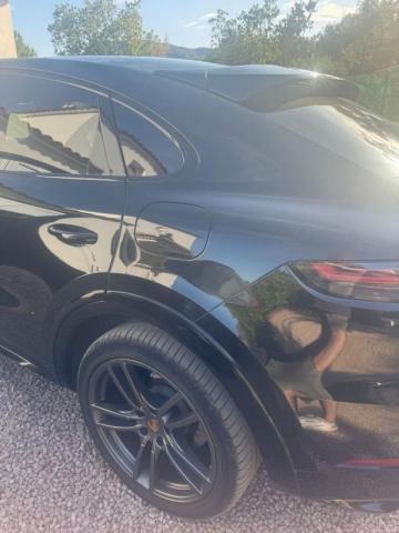 Porsche Cayenne image 4