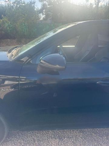 Porsche Cayenne image 2
