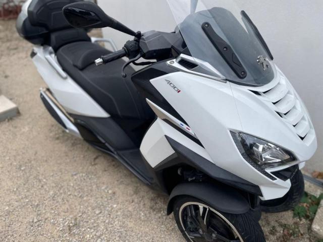 Peugeot Metropolis 400 