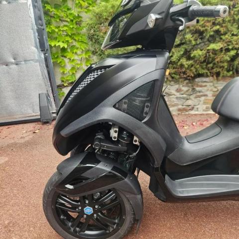 Piaggio Mp3 image 3