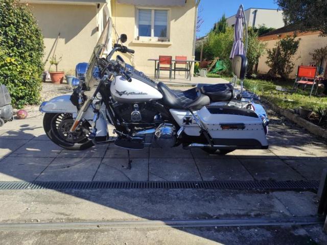 Harley Davidson Road King 1584 image 4