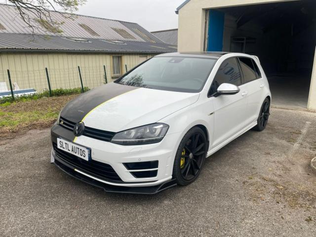 Volkswagen Golf R image 8