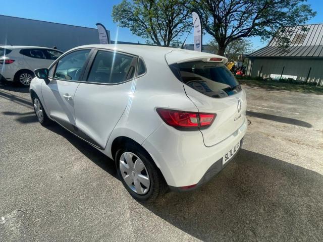 Renault Clio image 8