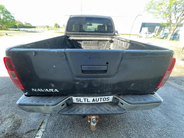 Nissan Navara image 2