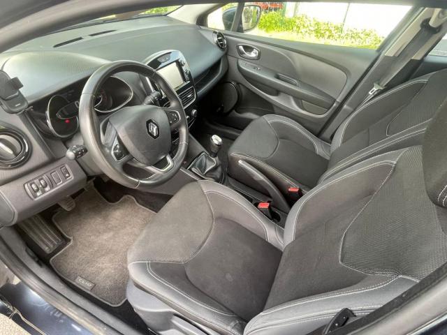 Renault Clio image 1