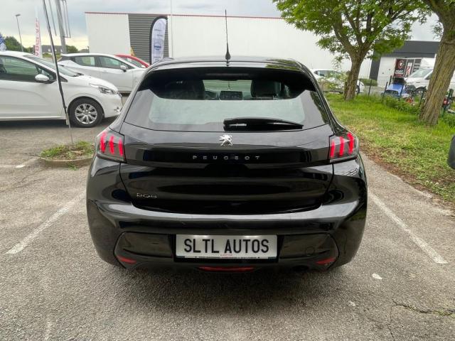 Peugeot 208 image 1