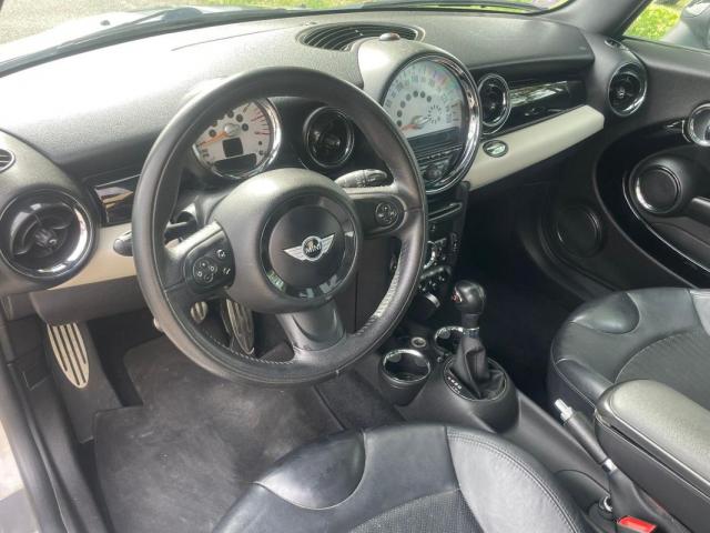 Mini Cooper image 2