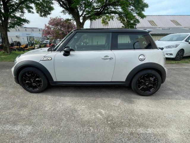 Mini Cooper image 9