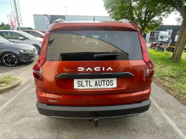 Dacia Jogger image 1