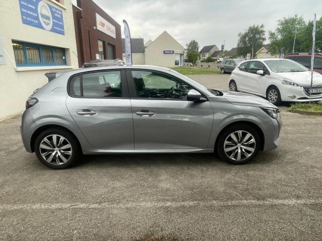 Peugeot 208 image 1