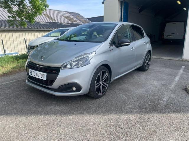 Peugeot 208 image 6