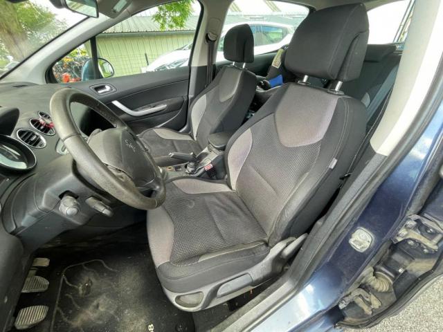 Peugeot 308 image 3