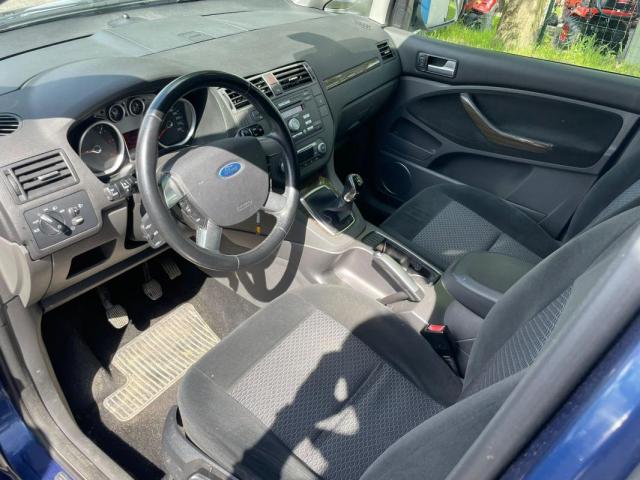 Ford C-Max image 5