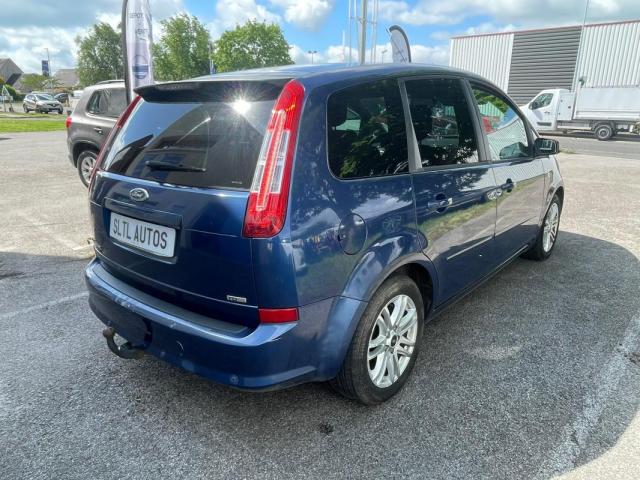 Ford C-Max image 9