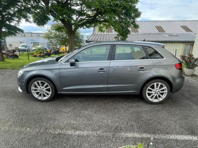 Audi A4 image 9