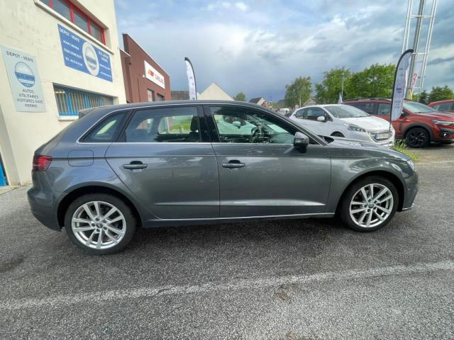 Audi A4 image 2
