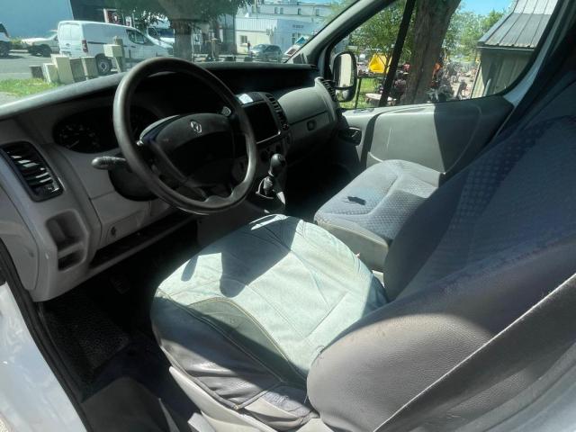 Renault Trafic image 4