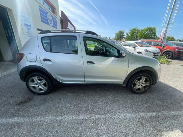 Dacia Sandero image 4