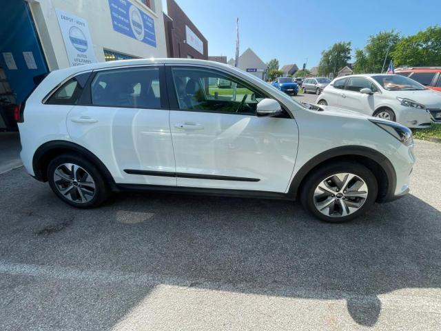Kia Niro image 4
