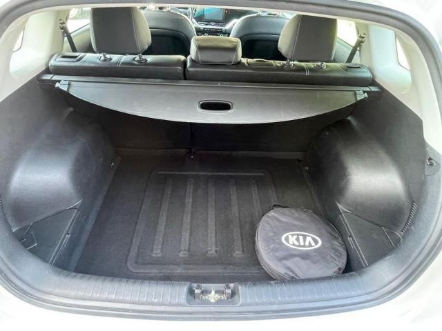 Kia Niro image 2