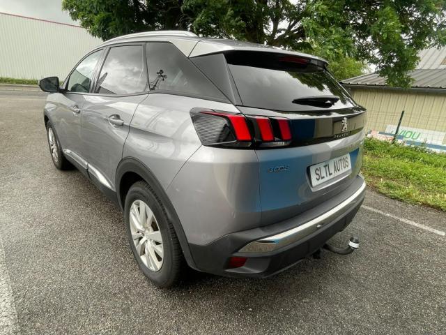 Peugeot 3008 image 3