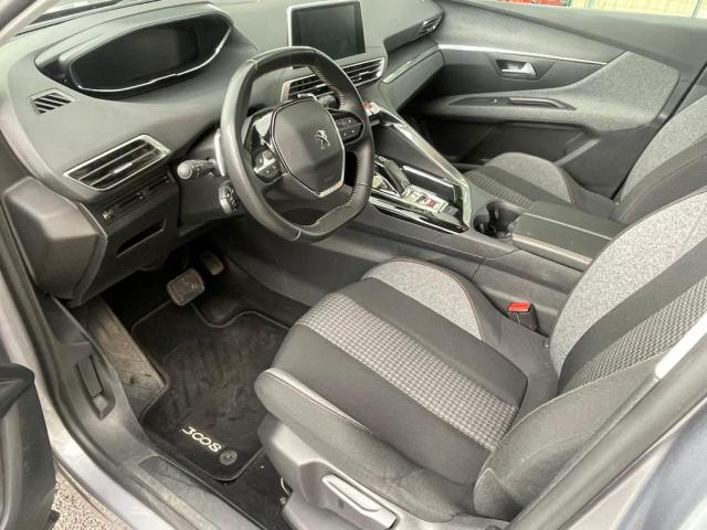 Peugeot 3008 image 8
