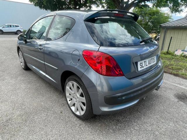 Peugeot 207 image 8