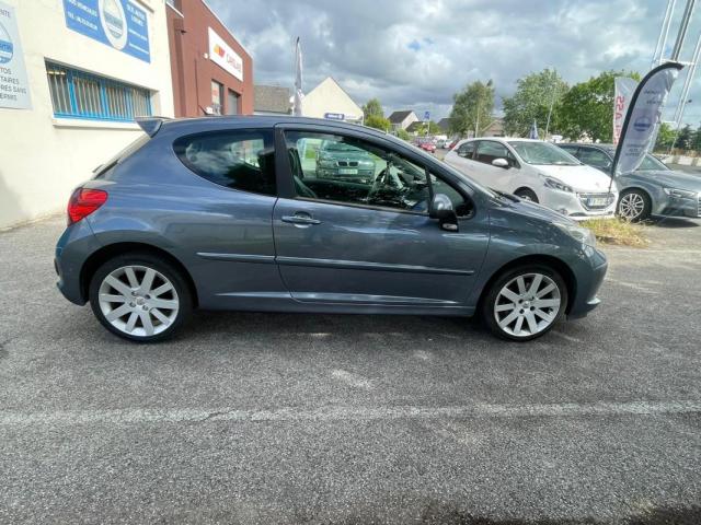 Peugeot 207 image 6