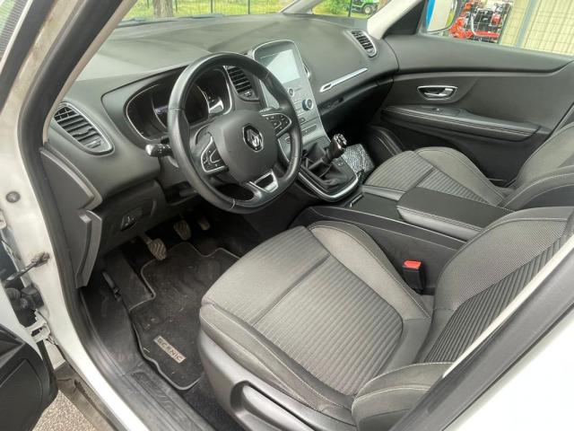 Renault Scénic image 6