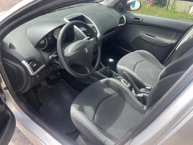 Peugeot 206 image 4