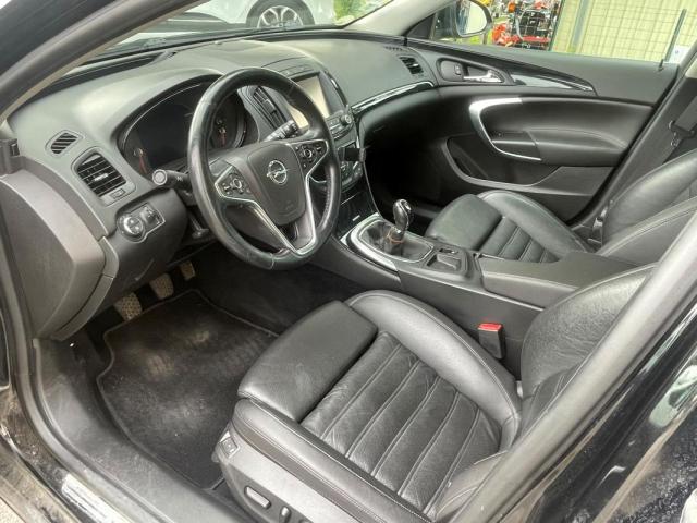 Opel Insignia image 2