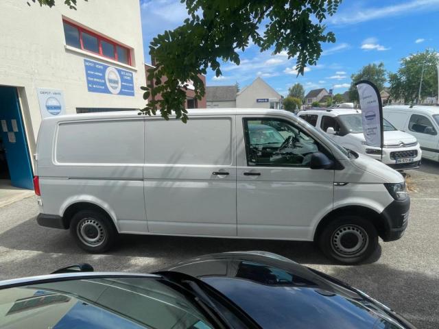 Volkswagen Transporter image 4