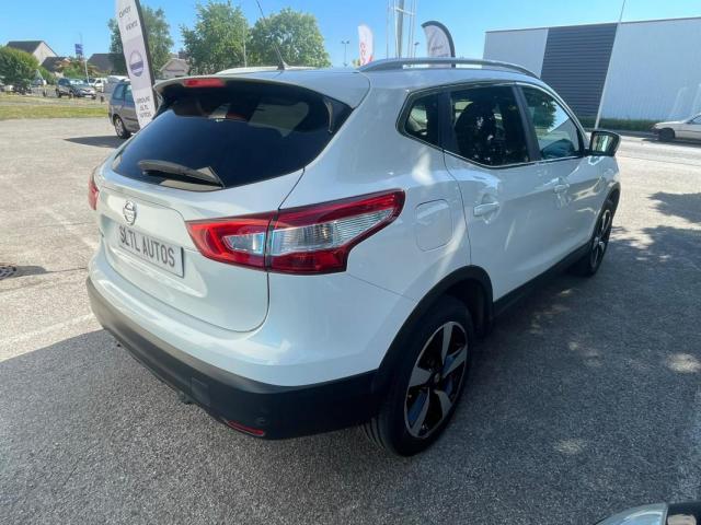 Nissan Qashqai image 1