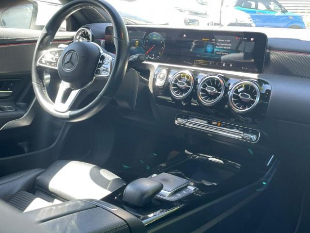 Mercedes Benz Cla image 7