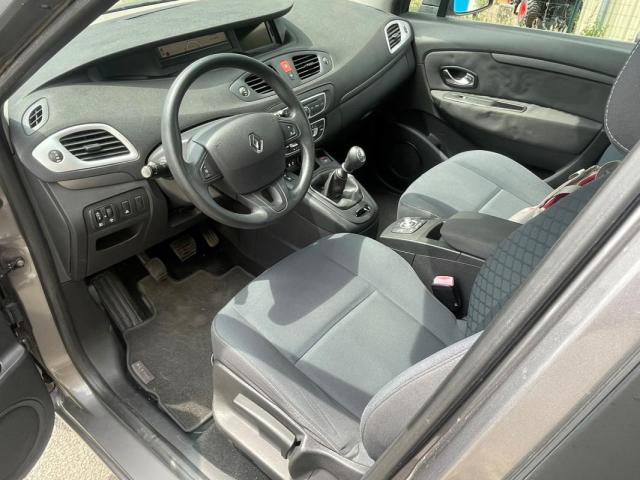 Renault Scénic image 7